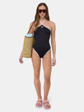 MA ONE PIECE