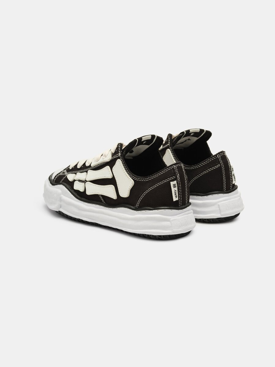 MMY BONES SNEAKER