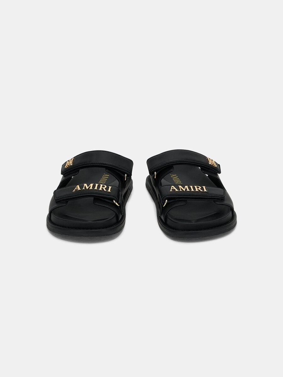 WOMEN'S BOARDWALK