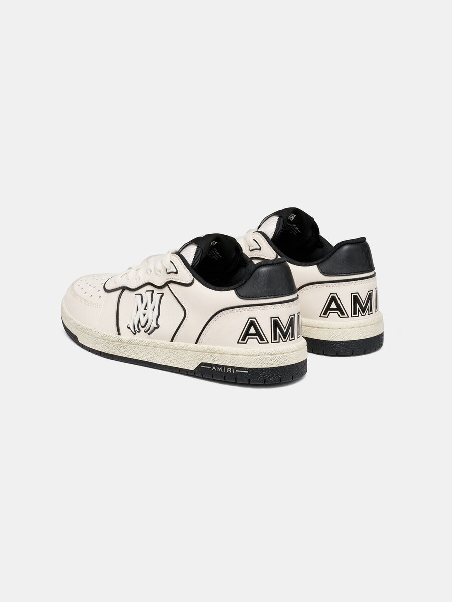 WOMEN'S NEWPORT
